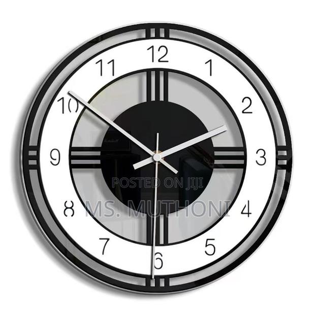 Creative 30cm Acrylic Wall Clock - thumbnail 3