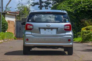 Daihatsu Boon 2018 Silver