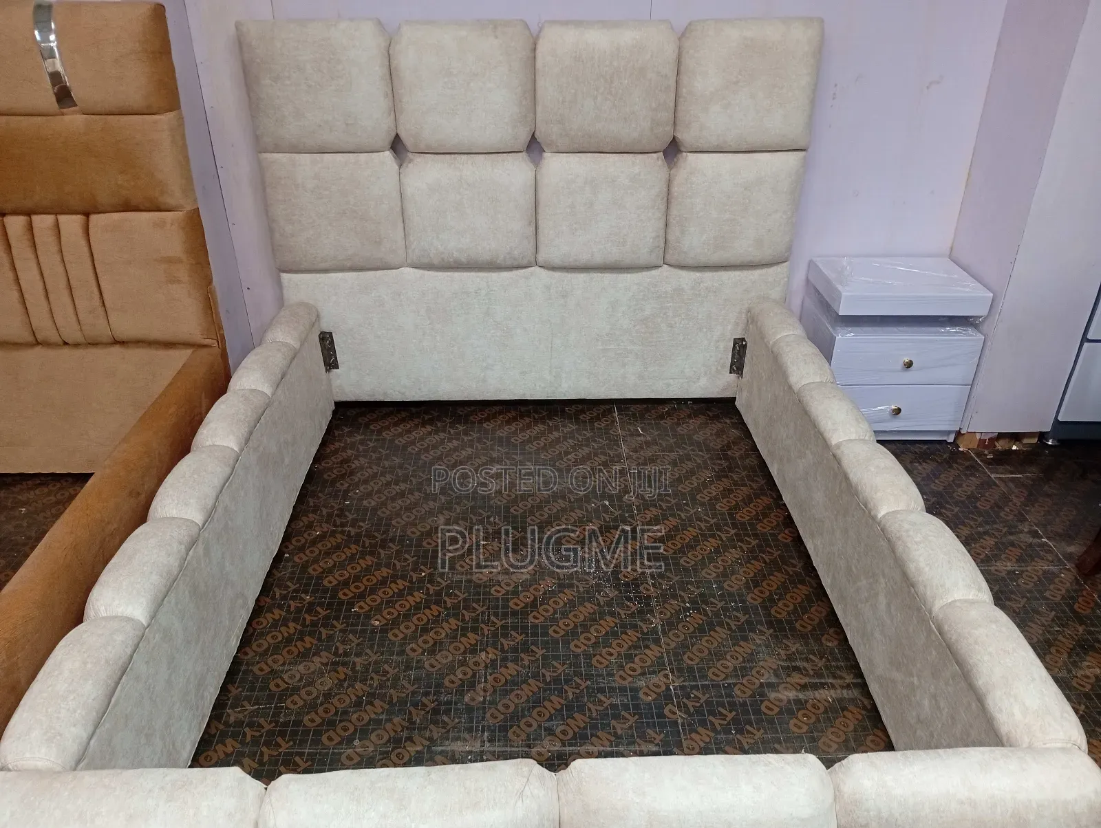 5' by 6' Queen Size Bubble Bed