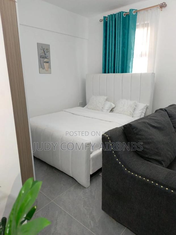 Studio Airbnb at Parklands Nairobi - thumbnail 3