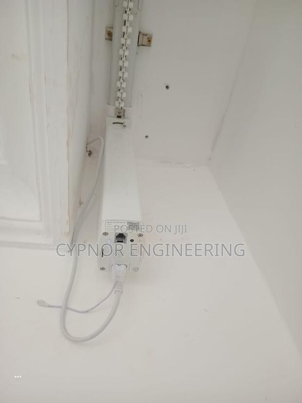 Hotel Electric Remote Control Curtain Rails