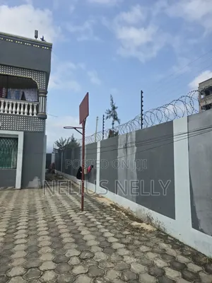 Mini Flat in Utange for sale