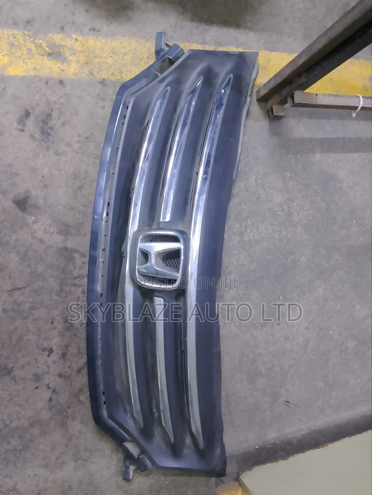 Honda Freed Grille