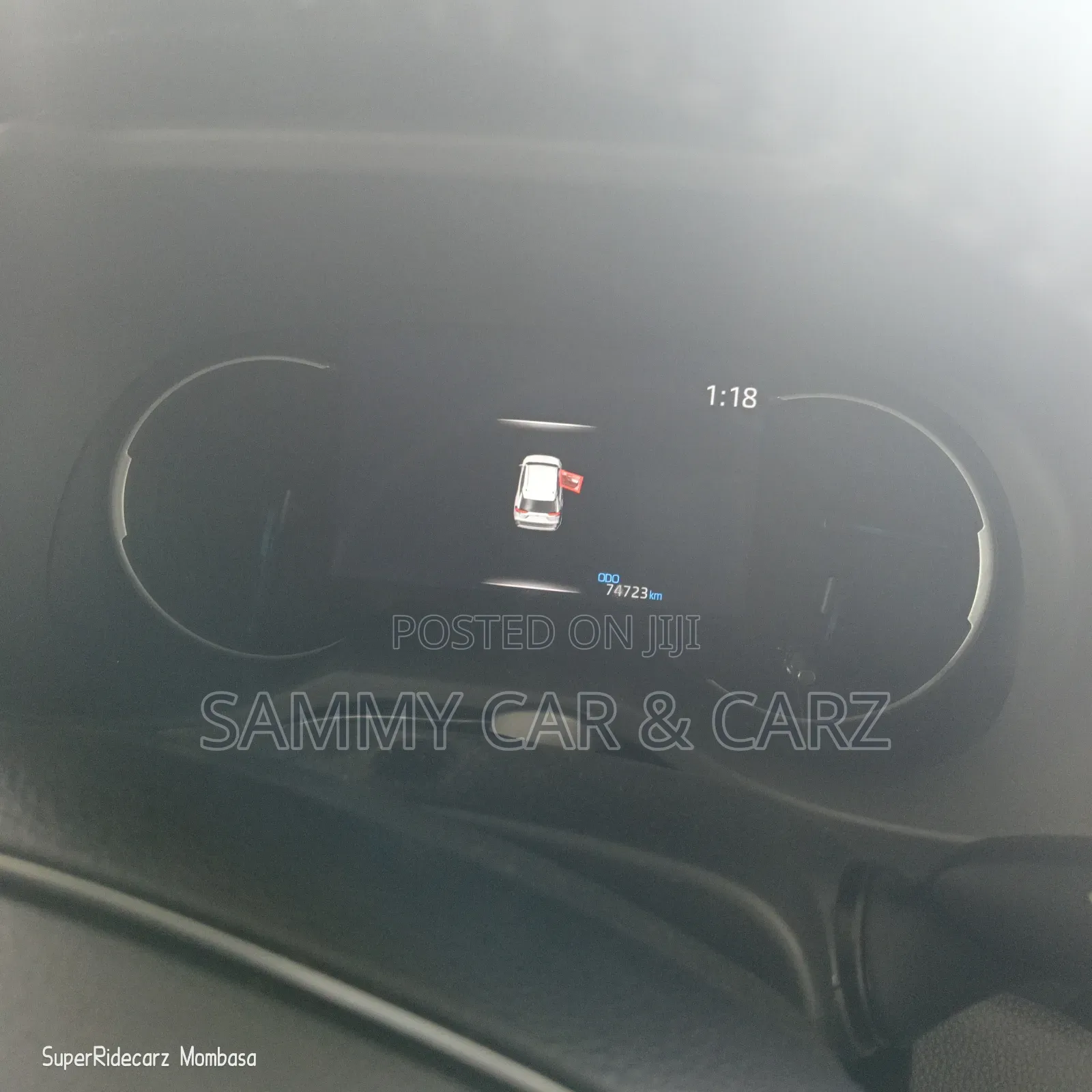 Toyota RAV4 Hybrid 2021 Blue