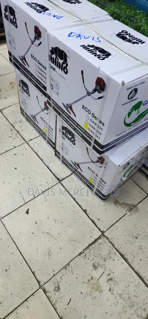 Brush Cutter With Accessories