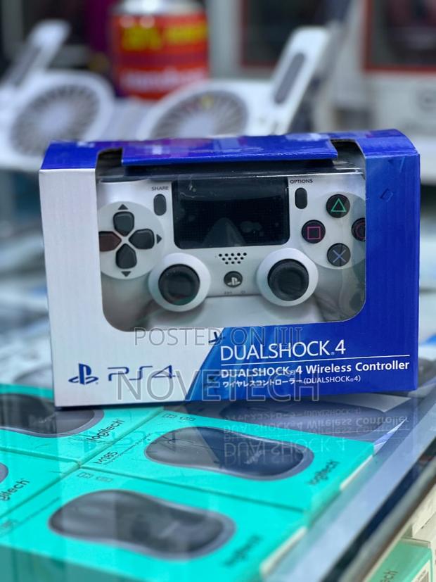 Dualshock 4 Wireless Controller for Playstation 4 - White - main view