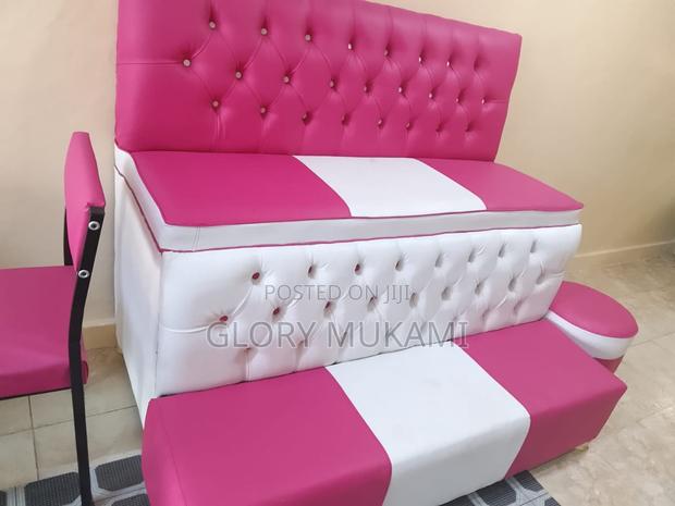 Pink Pedicure Chair - main view