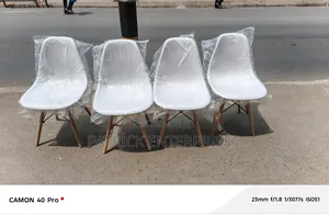 Modern Study/ Dining/ Office Visitors/ Salon Eames Chair