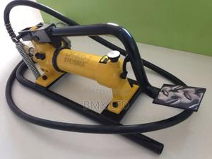 Foot Operated Oil Pump for Hydraulic Jack and Tools - thumbnail 2