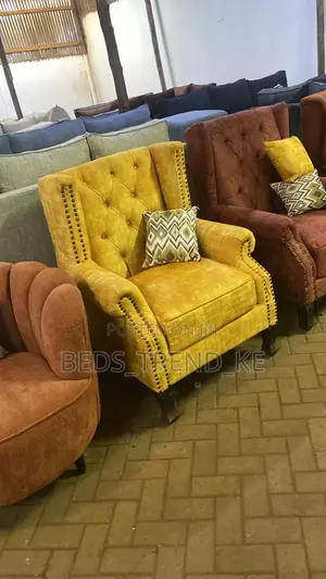 King-Sized Armchairs
