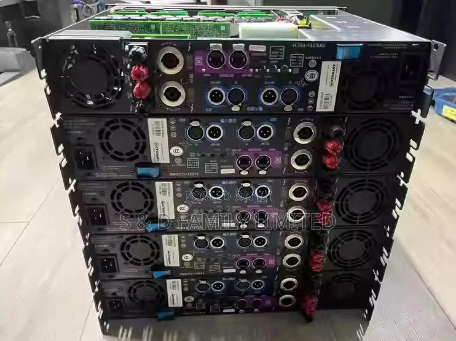 Crown Mactro Tech 5000i Amplifier