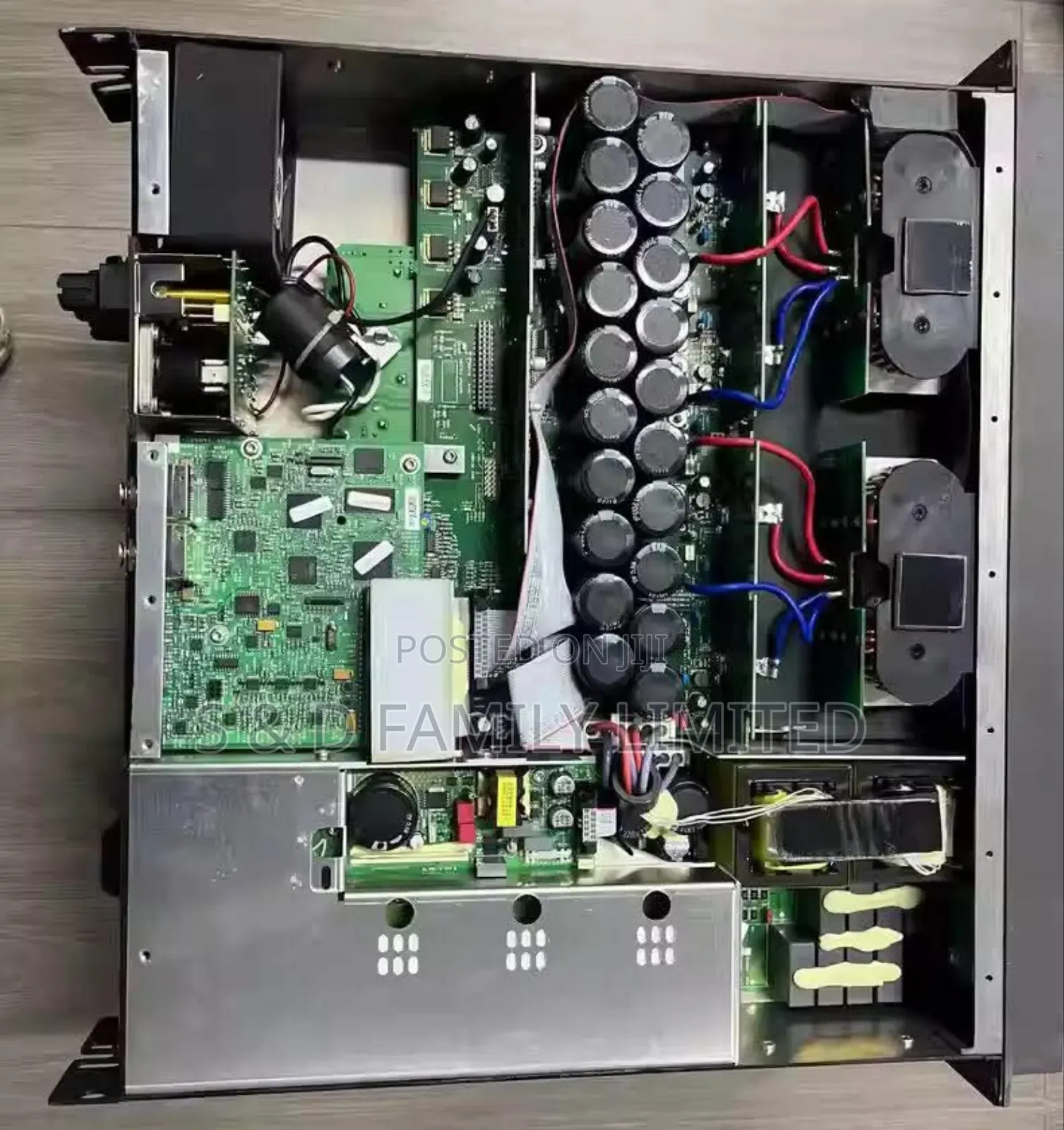 Crown Mactro Tech 5000i Amplifier