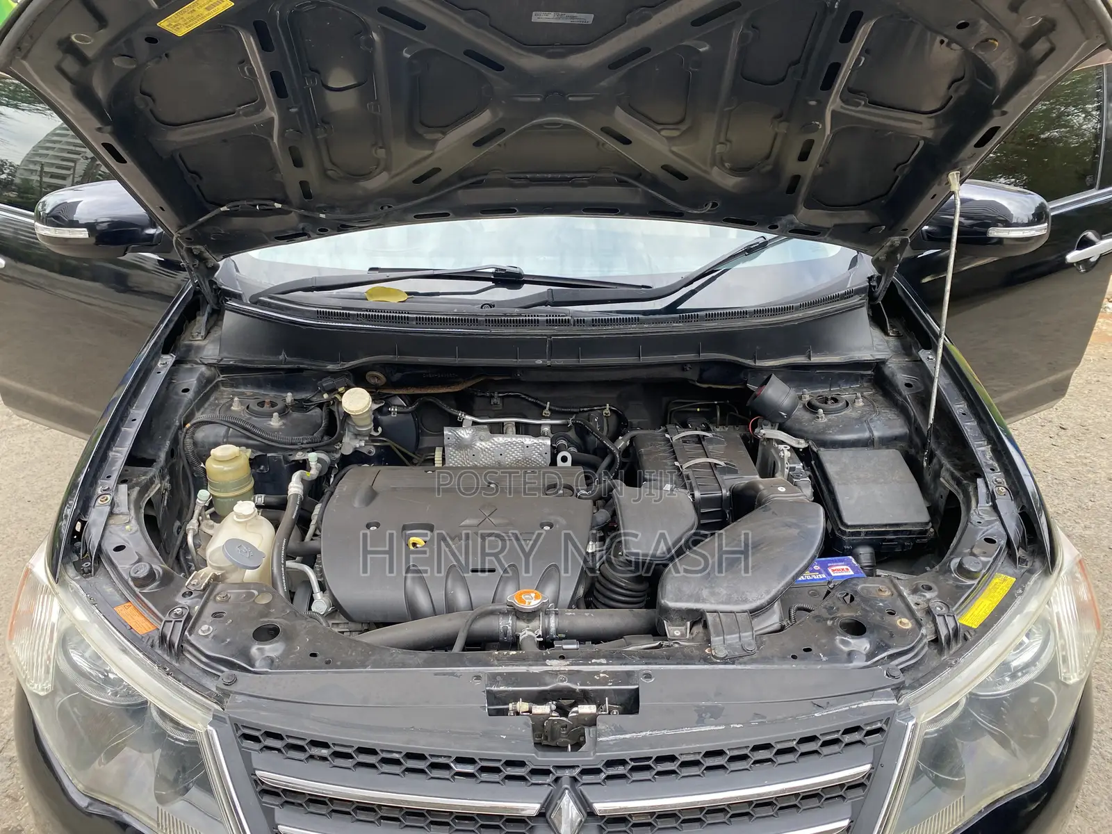 Mitsubishi Outlander 2010 Black