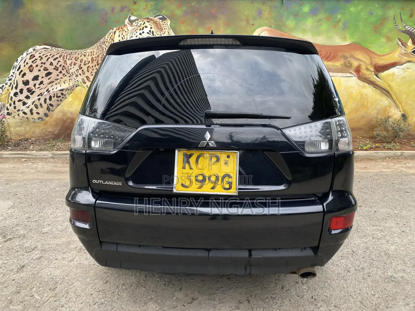 Mitsubishi Outlander 2010 Black