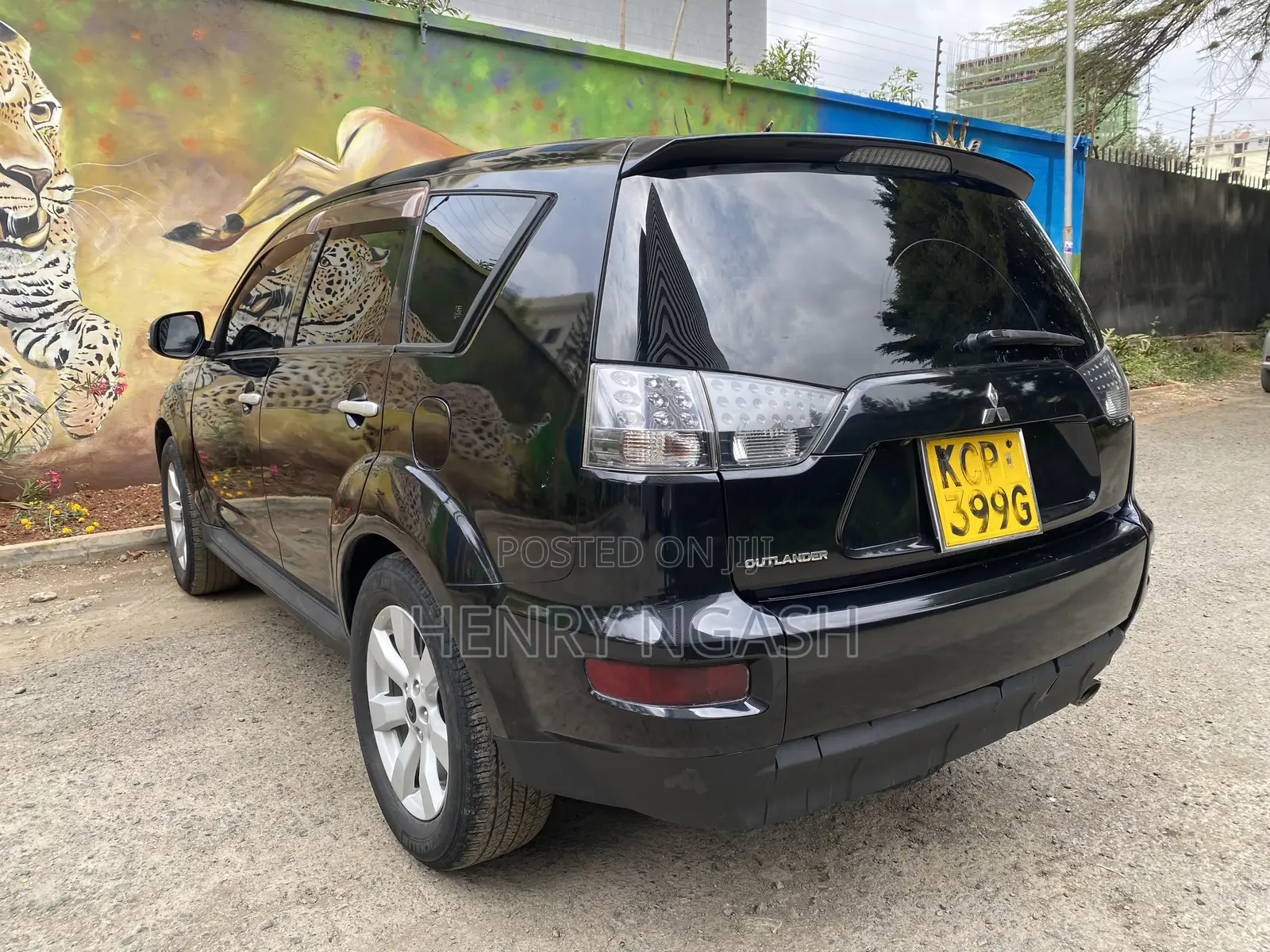 Mitsubishi Outlander 2010 Black
