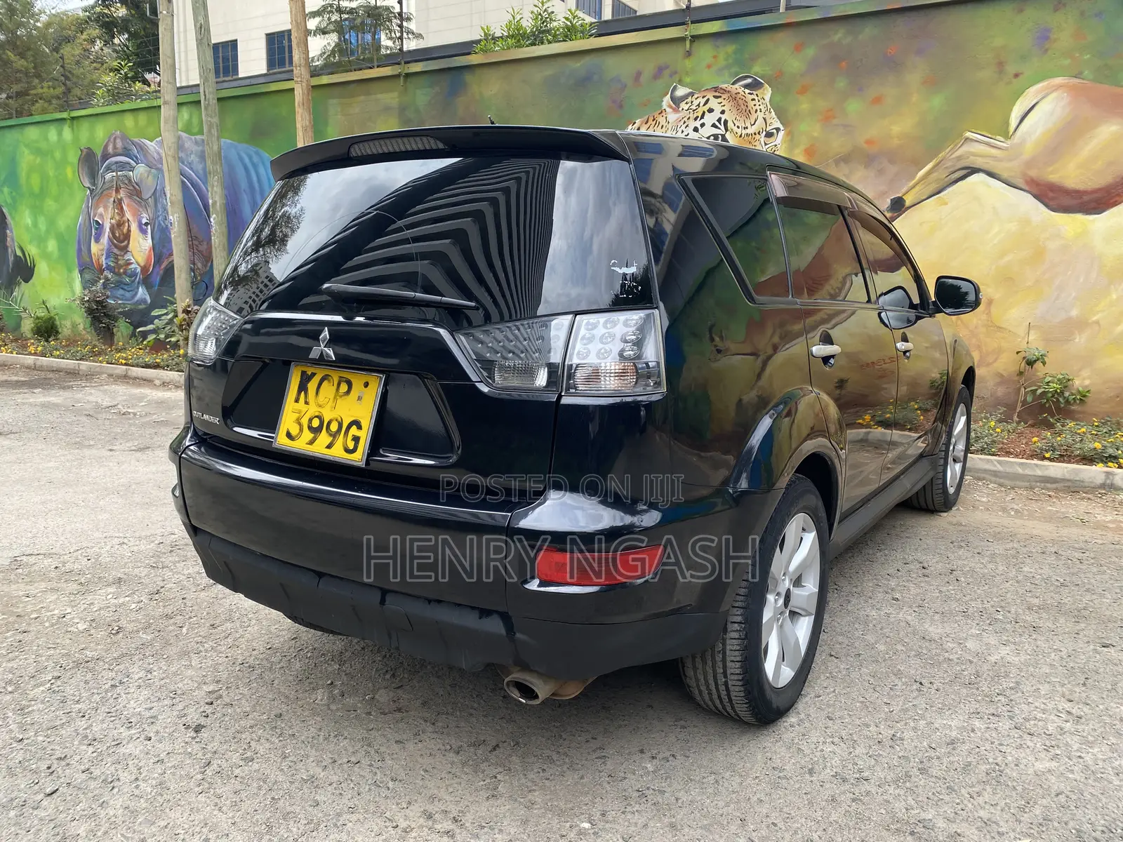 Mitsubishi Outlander 2010 Black