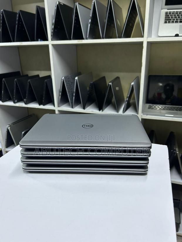 Laptop Dell Latitude E7240 8GB Intel Core I7 SSD 256GB - thumbnail 3