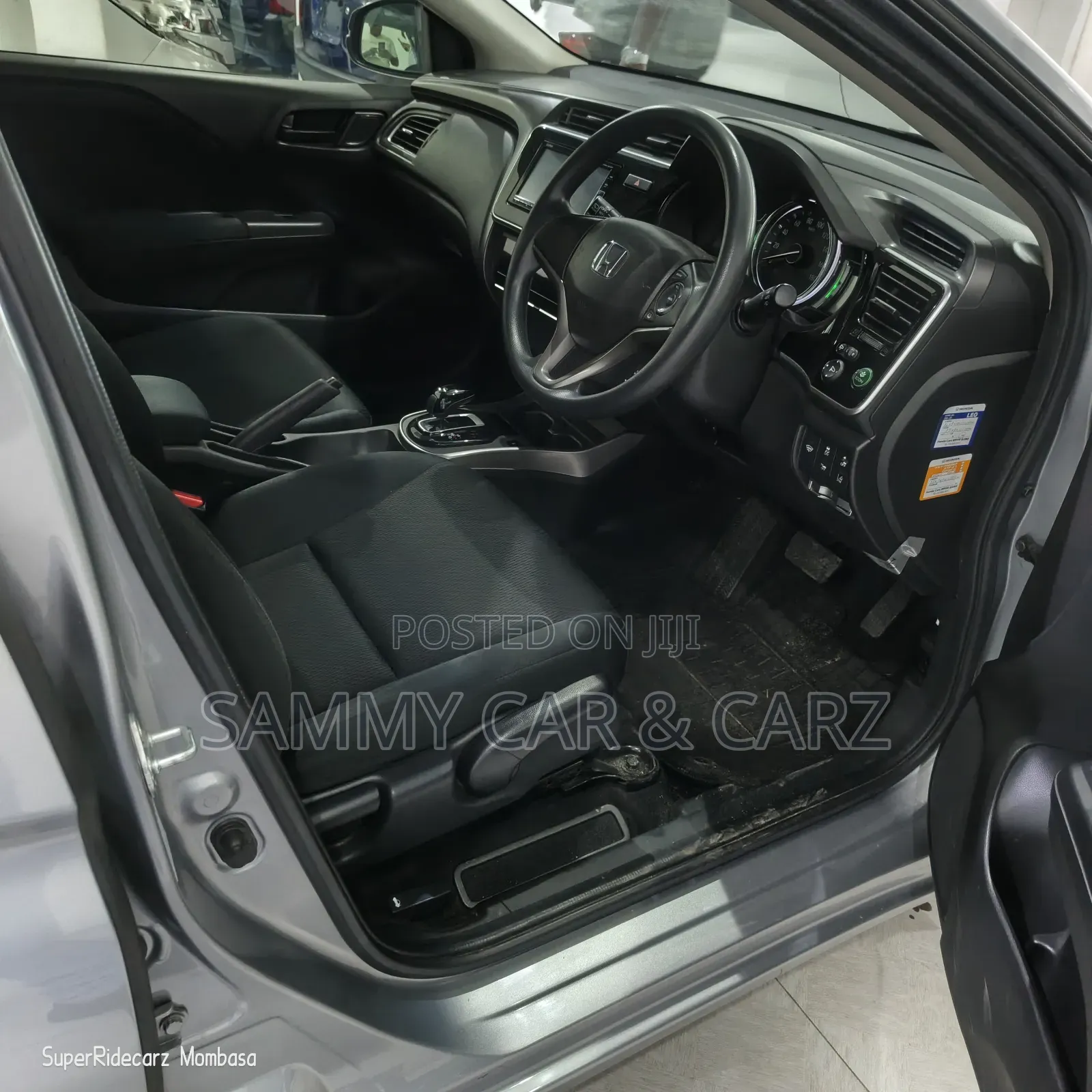 Honda Grace 1.5 Hybrid FWD 2018 Silver
