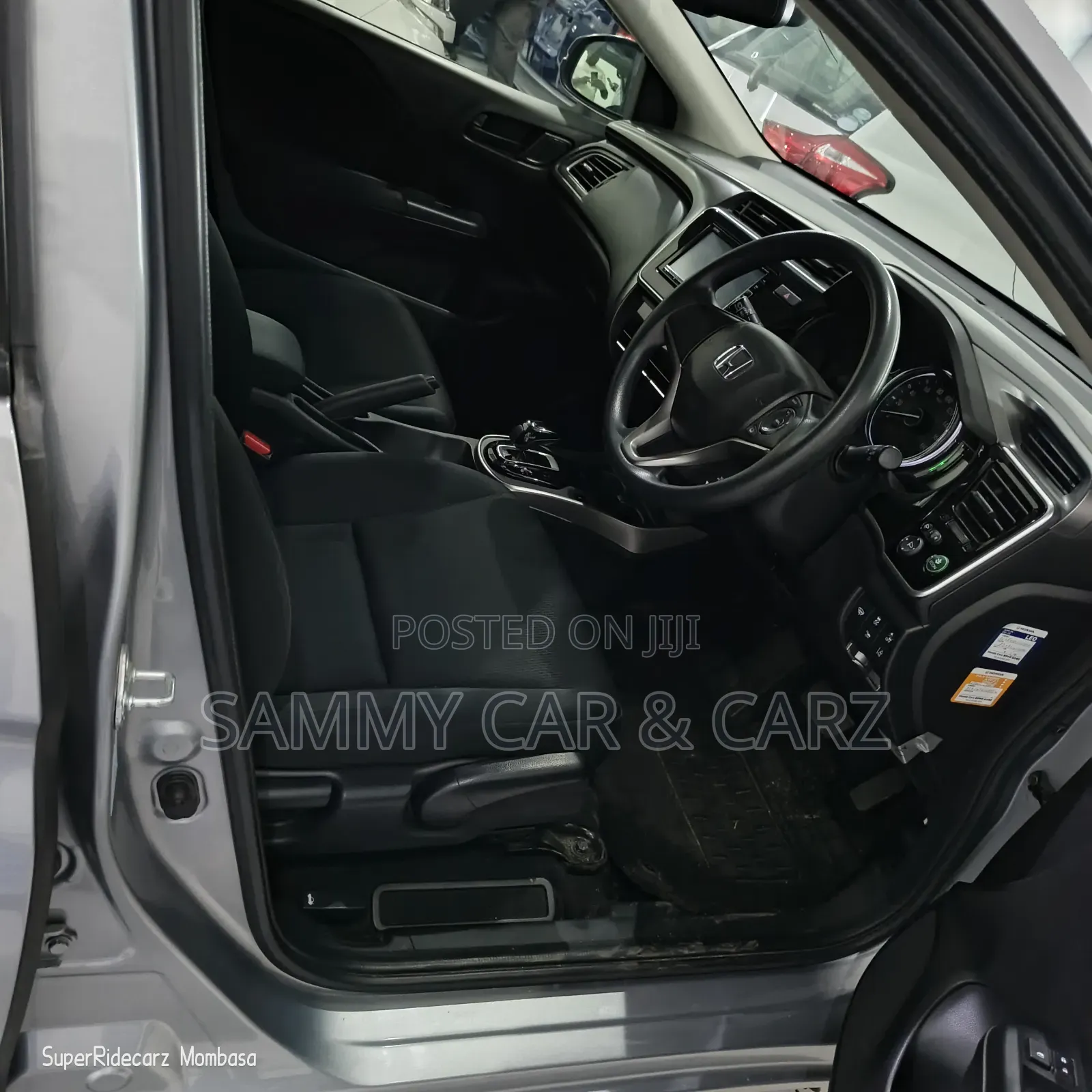 Honda Grace 1.5 Hybrid FWD 2018 Silver