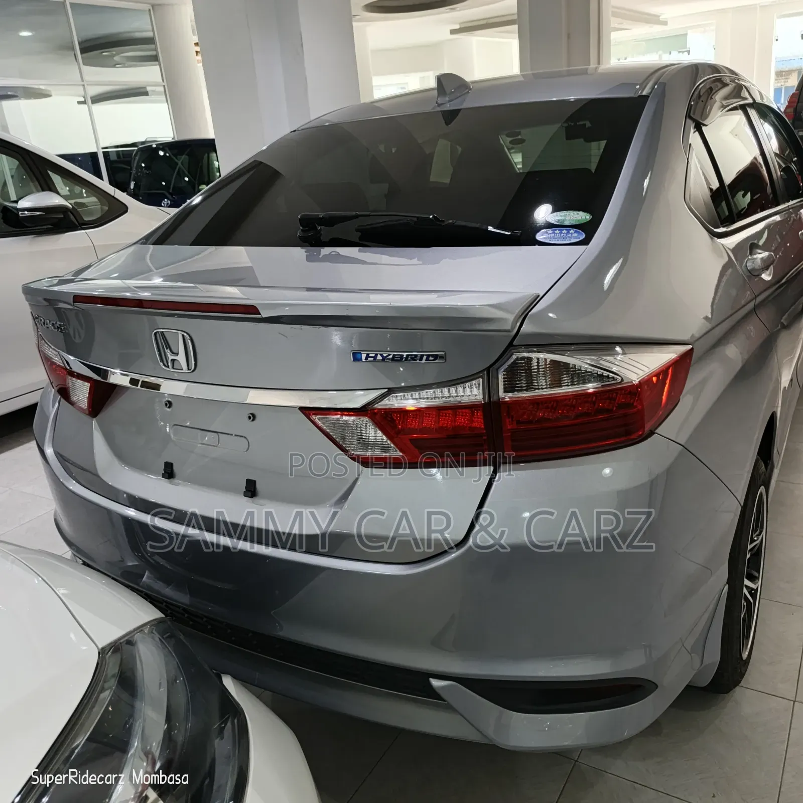 Honda Grace 1.5 Hybrid FWD 2018 Silver