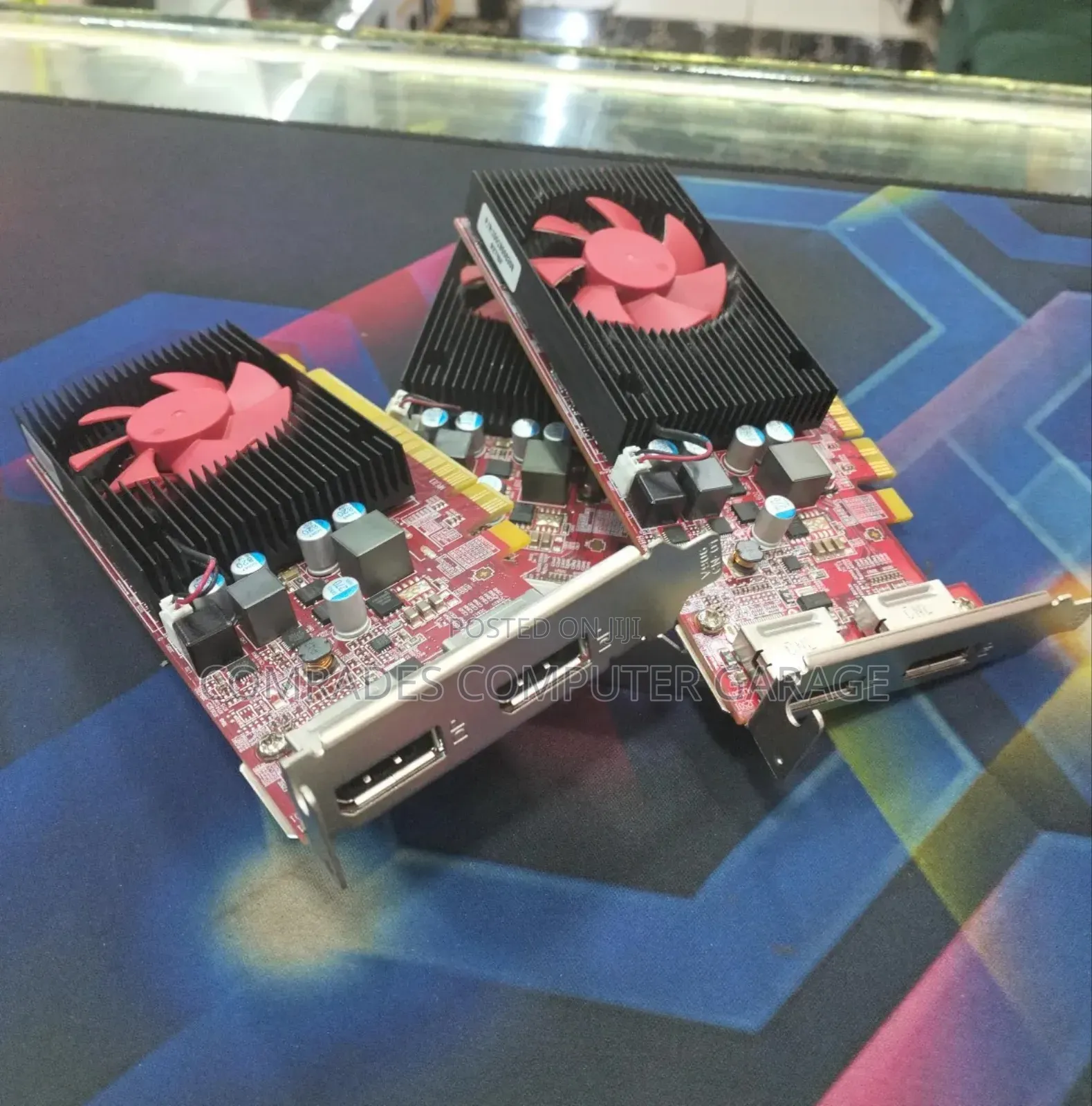 2 Gb Graphics With Display Ports