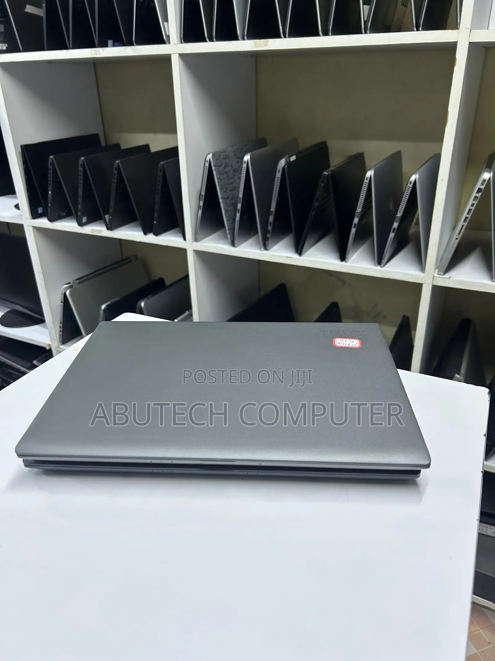 Laptop Toshiba Dynabook R634/M 8GB Intel Core I5 SSD 128GB