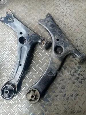 Control Arms Nze/Fielder
