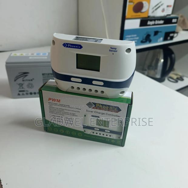Digital Phonix Charge Controller 20amp