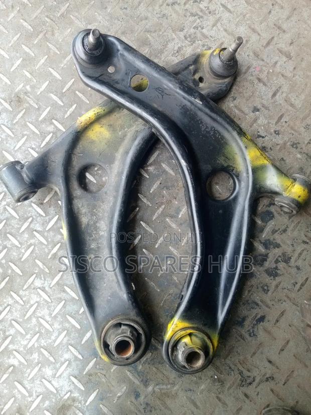Control Arm Belta/Vitz/Ractis/Fielder/Probox