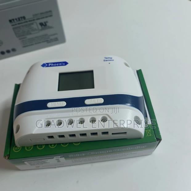 Preferred Phonix Charge Controller 20watts - main view