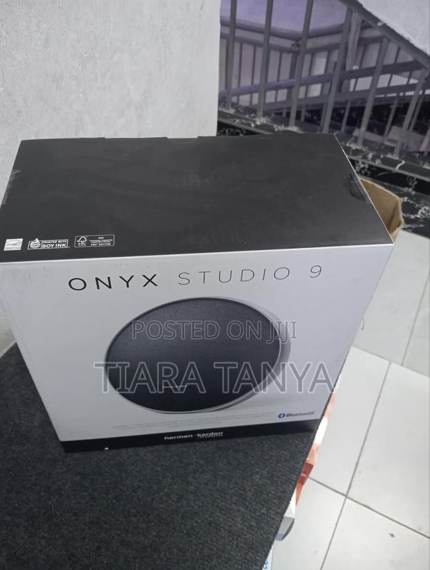 Harman Kardon Onyx Studio 9 Portable Bluetooth Speaker - main view