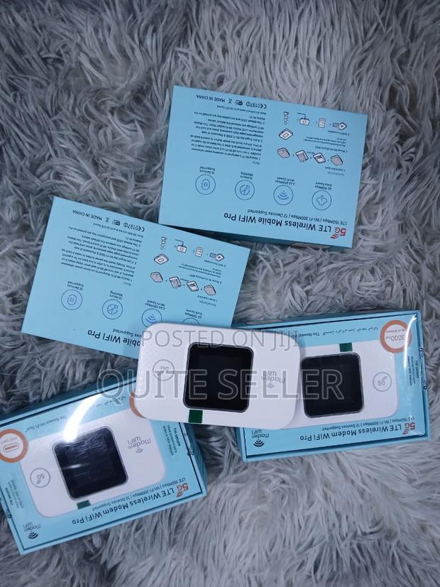E5880 Pocket Wifi Hotspot 4g/5g Pottable Wifi Router - main view