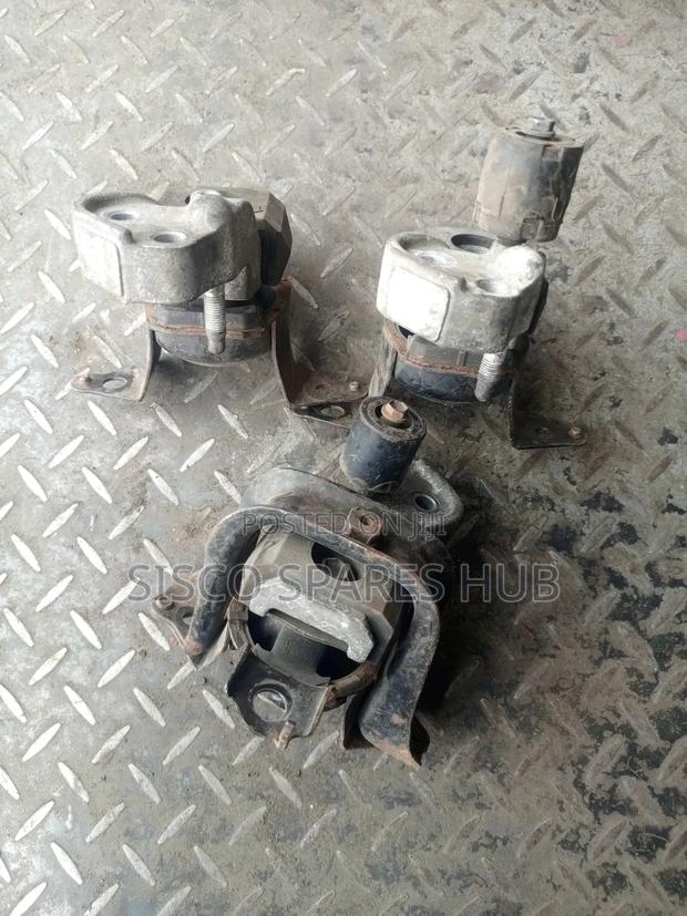 Engine Mounting Probox - thumbnail 2
