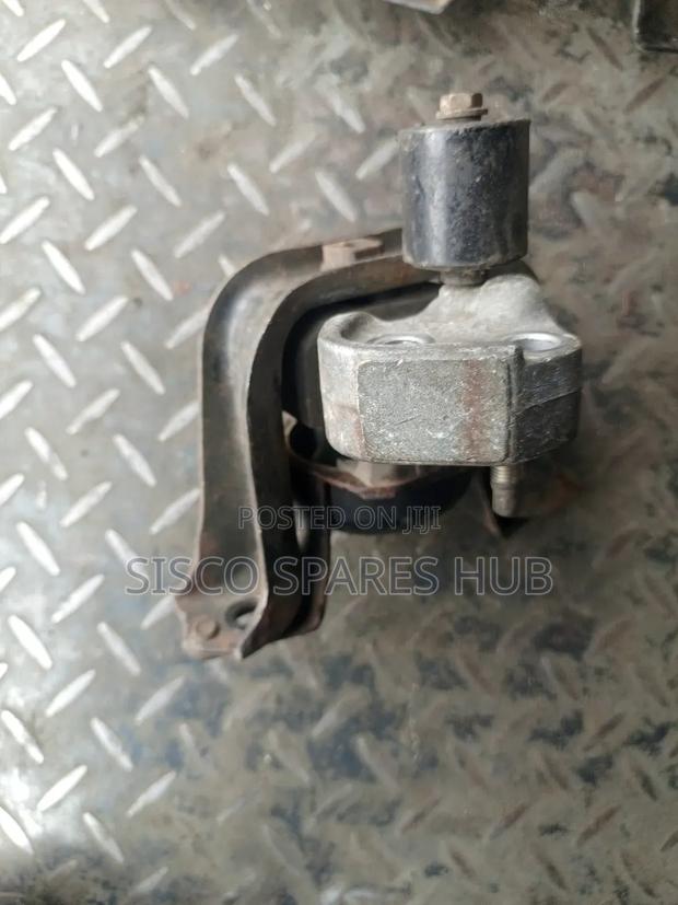 Engine Mounting Probox - thumbnail 3