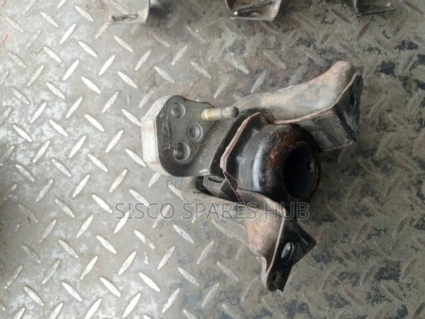 Engine Mounting Probox - thumbnail 4