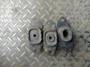 Gear Box Mountings Tiida