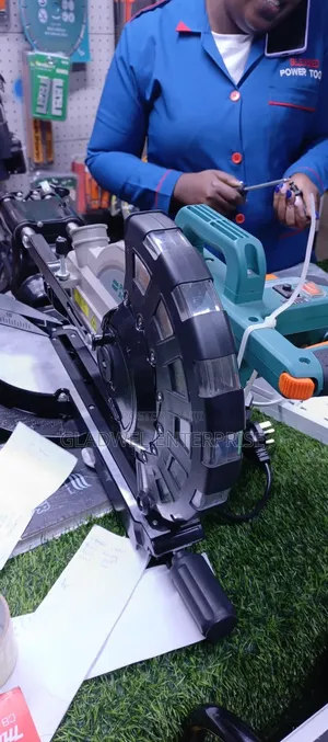 Power Action Sliding Miter Saw 10inch 2000watts