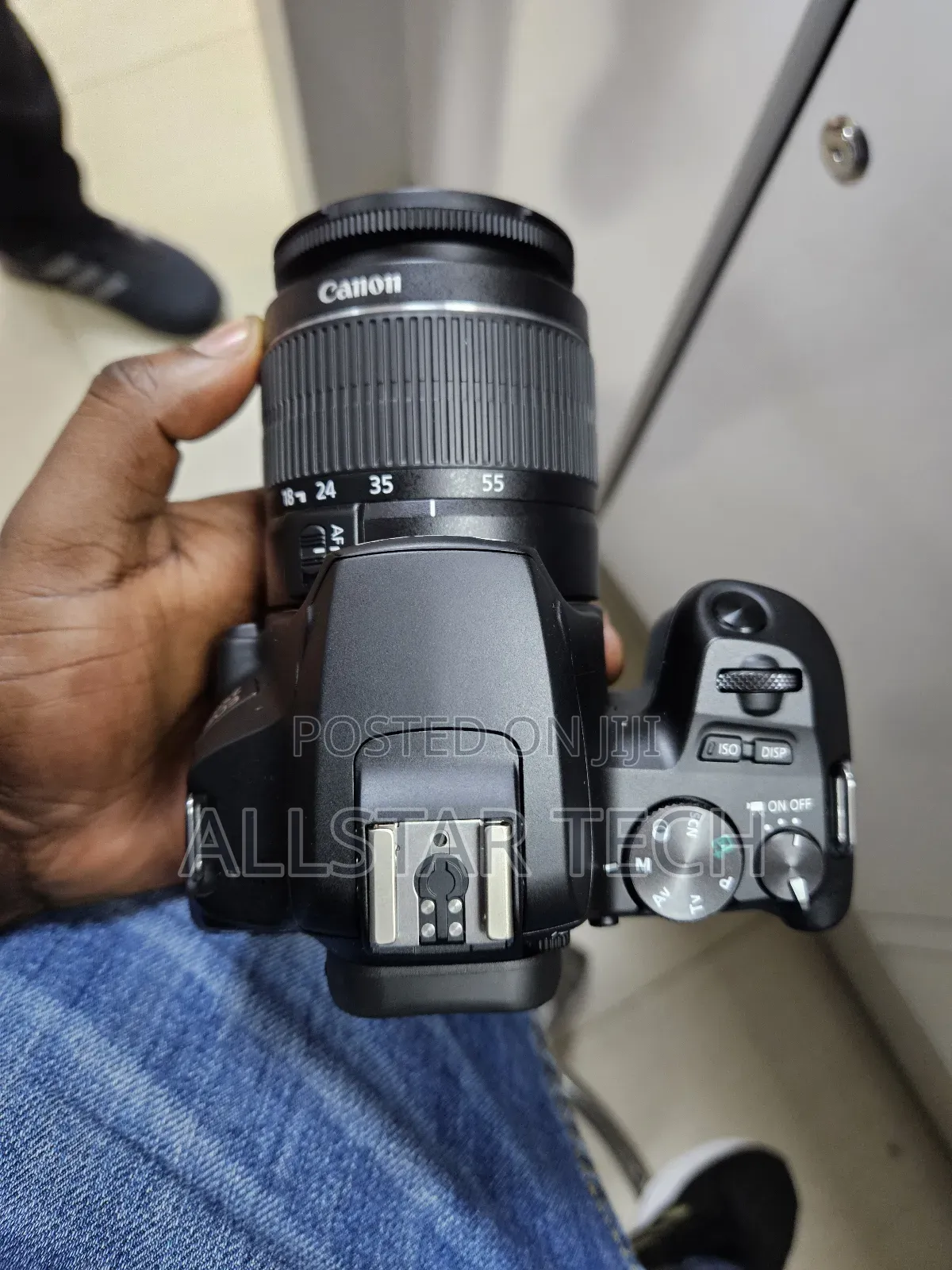 Canon Eos 250d With Kit Lens