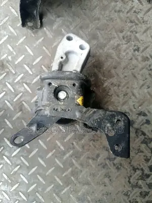 Engine Mount Axio