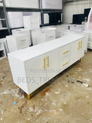 Moden Elegant Tv Stand