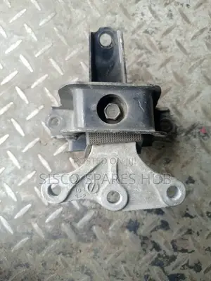 Engine Mounting Wagon R