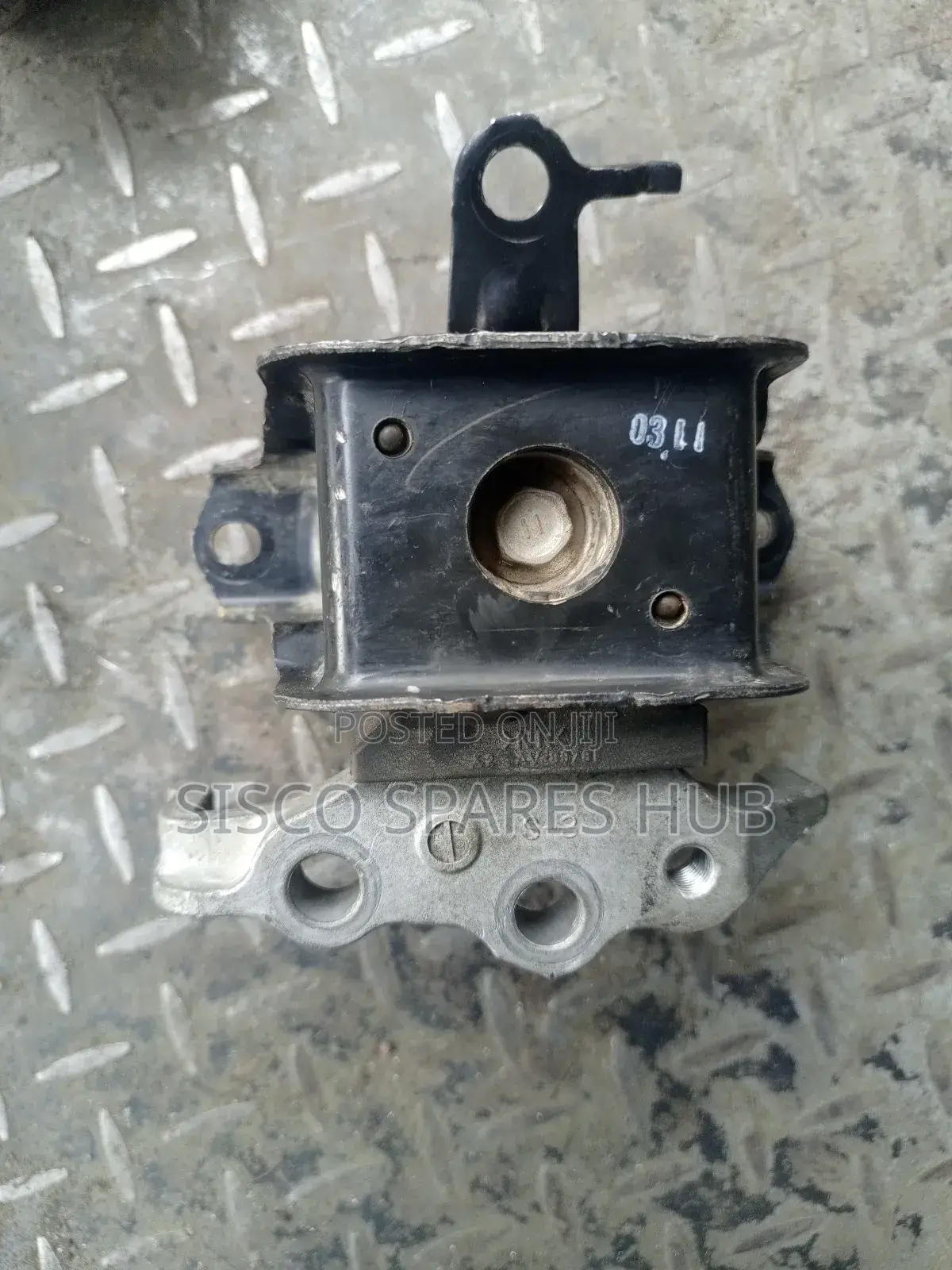 Engine Mount Daihatsu Mira