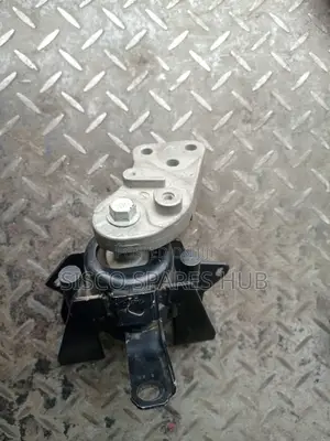 Engine Mount Mitsubishi Mirage