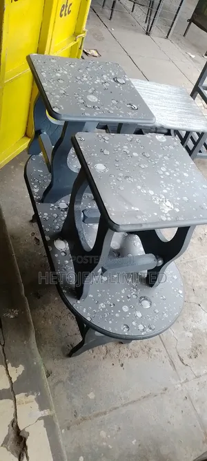Combo Ya Mtaa! Table + 2 Stools