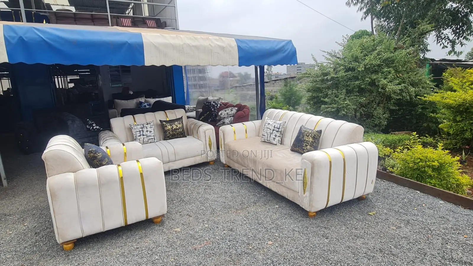 Well-Padded 6 Seater Sofa 3,2,1