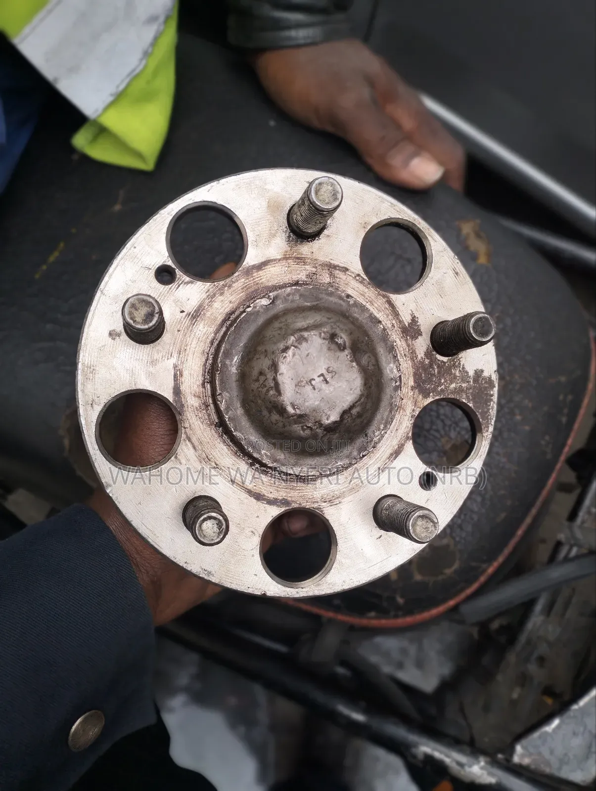 Rear Hub Honda Stepwagon
