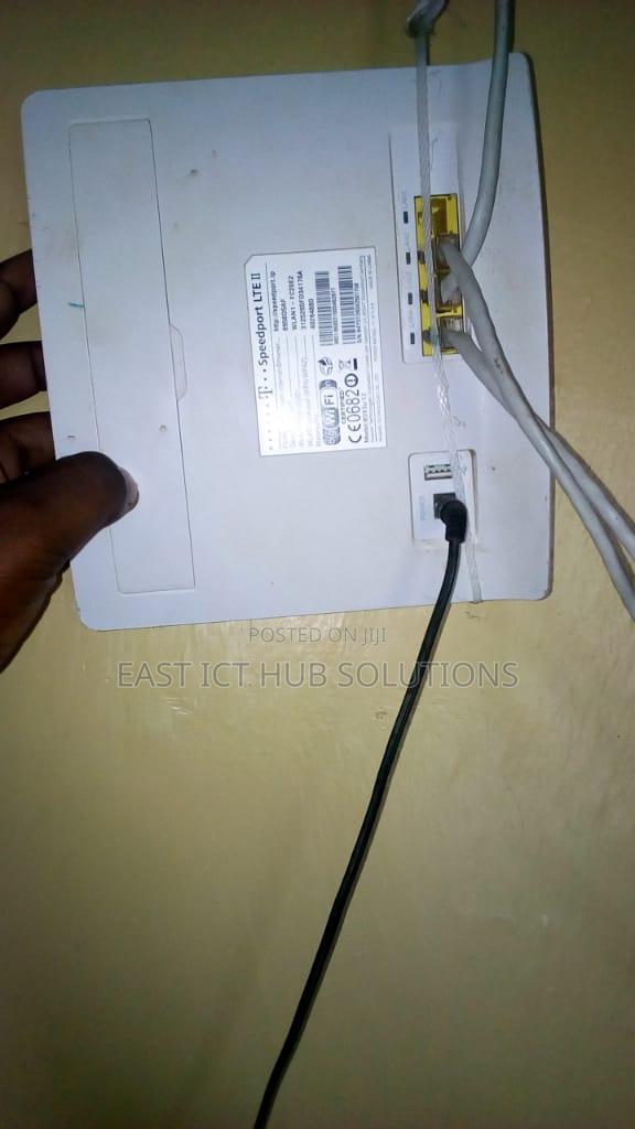 Huawei GSM Router 4G Open To All Simcards