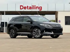 Toyota Harrier 2018 Black