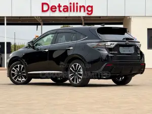 Toyota Harrier 2018 Black