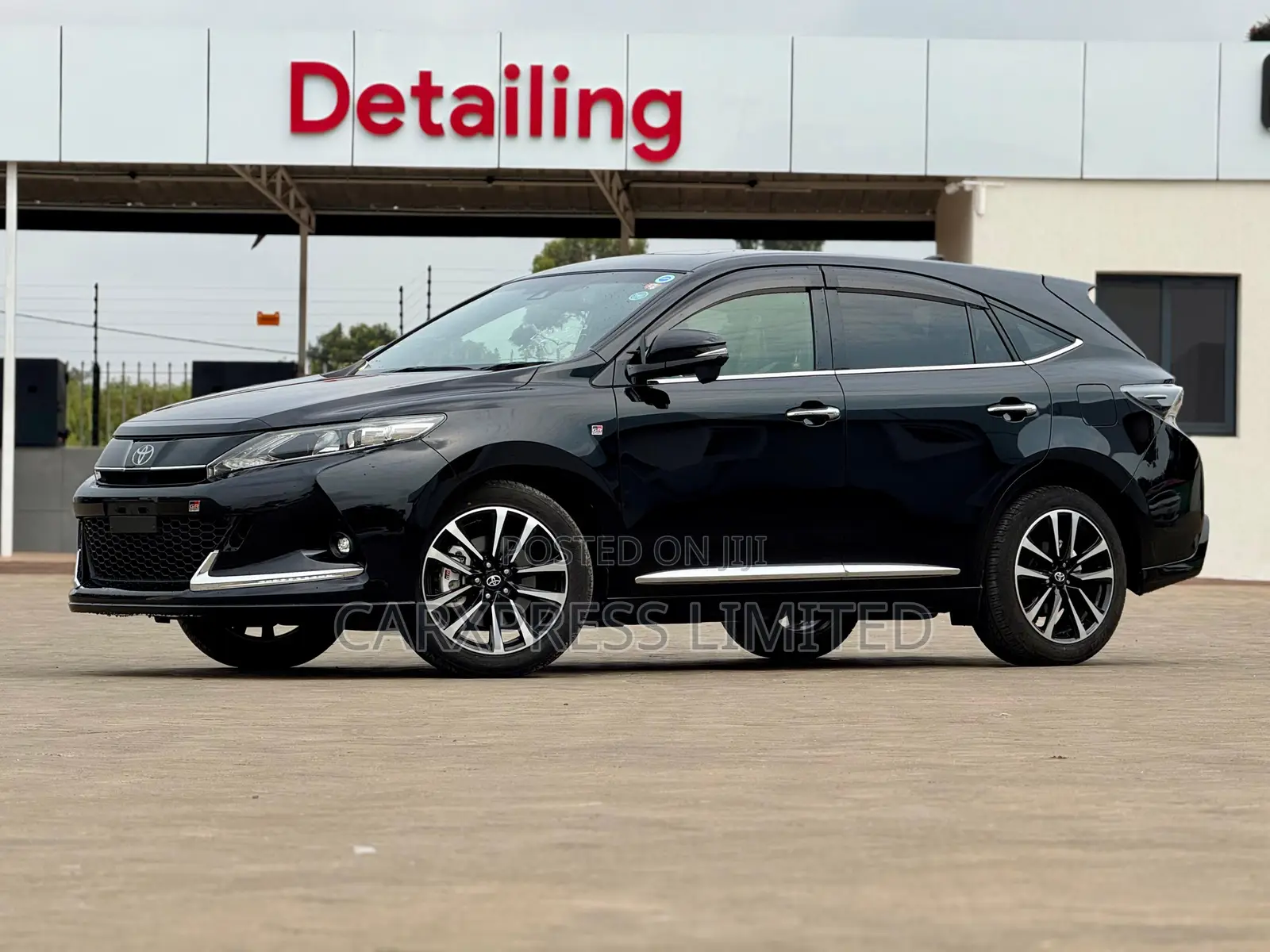 Toyota Harrier 2018 Black